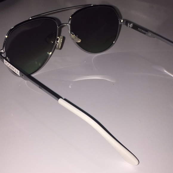 Rocawear Aviators! White/Silver 🕶 - Picture 7 of 7